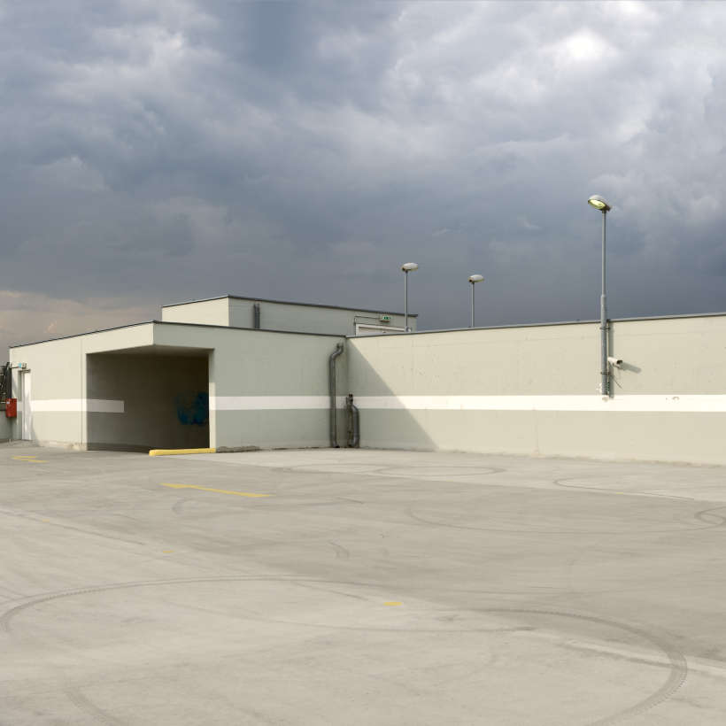 garage_square2.jpg